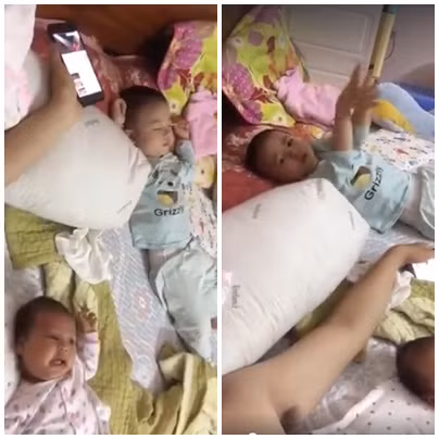 Ngay sau khi nghe thấy tiếng nhạc, cậu bé liền thức dậy.