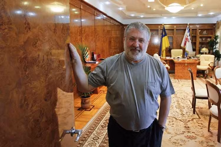 Tai phiet Kolomoisky ra di, he thong phong thu Ukraine nguy khon