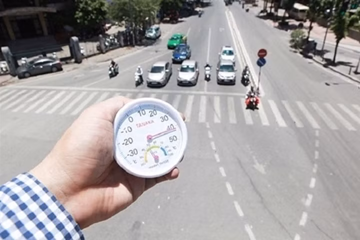 Bac Bo sap don dot nang nong 40 do C keo dai