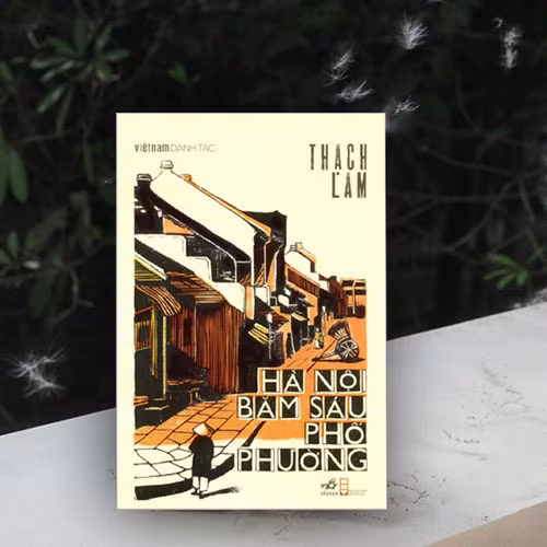 Không chỉ viết về cuộc sống nghèo khó, cuộc đời thật của Thạch Lam cũng bị cái nghèo đem bám. Ngay từ nhỏ, nhà đông anh chị em, cha mất sớm nên Thạch Lam đã sống cả tuổi thơ trong cảnh thiếu thốn.