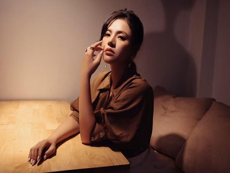 Nữ diễn viên vẫn giữ kín danh tính bố của con gái.