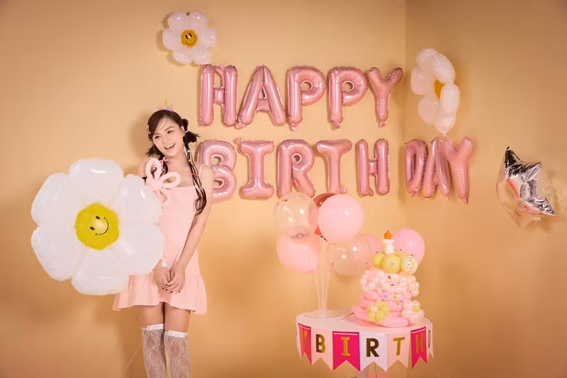 Thu Quỳnh “cưa sừng làm nghé” đón tuổi 36 Thu Quynh “cua sung lam nghe” don tuoi 36
