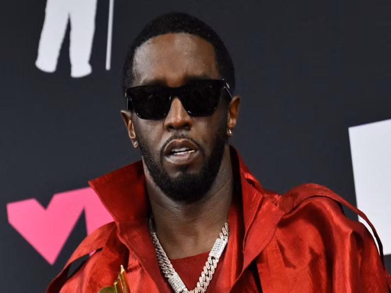 Năm 2008, rapper được gắn sao trên Đại lộ danh vọng Hollywood. Ảnh: Công An Nhân Dân.