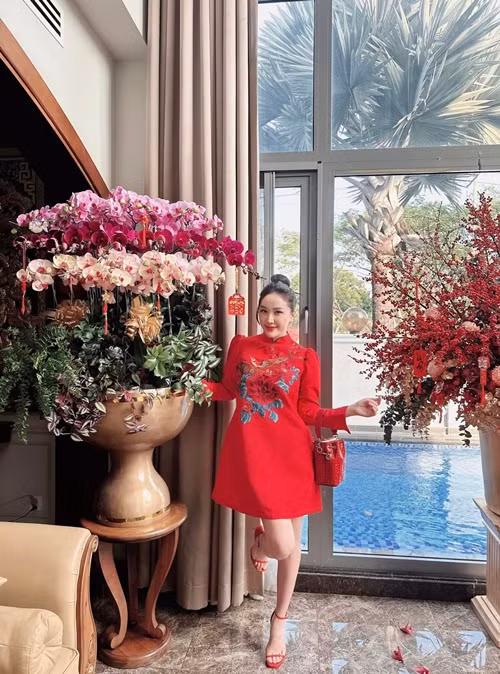 Bảo Thy thường trang hoàng nhà cửa mỗi dịp Giáng sinh, lễ Tết. Ảnh: FB Bảo Thy.