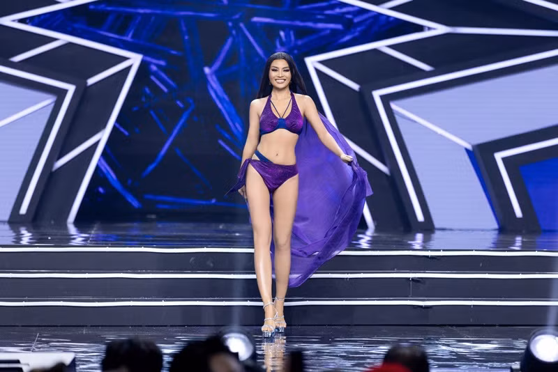 Top 5 thí sinh trình diễn bikini đẹp nhất còn có Đoàn Thị Thu Hà (trong ảnh). Bên cạnh đó, ngoài Kỳ Duyên, Noémie Paris Bảo Nhi và Quách Tapiau Mai Ly, top 5 thí sinh trình diễn trang phục dạ hội đẹp nhất còn gồm Vũ Thúy Quỳnh và Nguyễn Quỳnh Anh. Ảnh: Miss Universe Vietnam.
