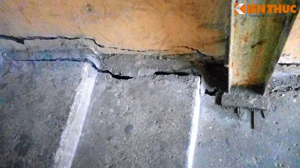Đồng thời, trong quá trình chờ khu nhà mới hoàn thành cần tiếp tục gia cố và cải tạo khu nhà cũ để người dân sinh sống an tâm hơn.