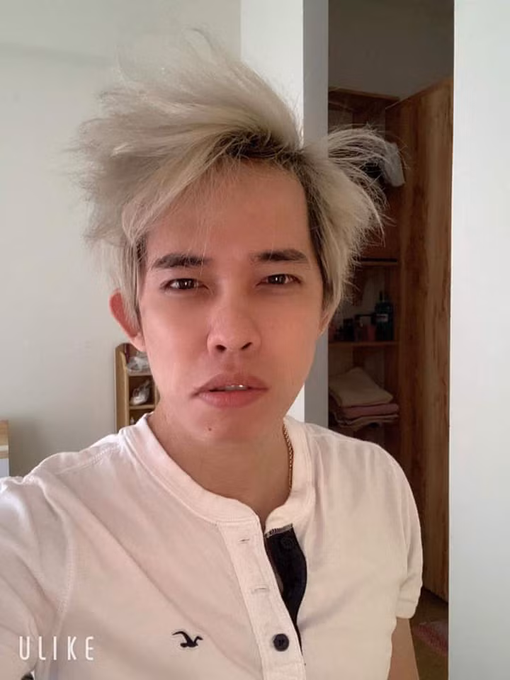 Nam Blue là streamer tên tuổi với tựa game Truy Kích, PUBG tên thật là Phan Thanh Nam, sinh ngày năm 1990 tại Nghệ An. Anh hoạt động rất tích cực nhất trên nền tảng Facebook, từng đạt Top 1 streamer có lượng xem trực tiếp cao nhất Thế Giới.