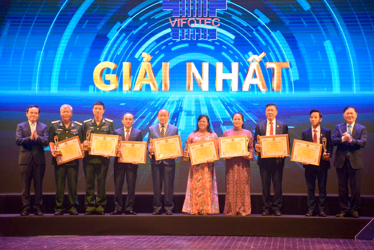 Trao Giai thuong Sang tao KH&CN Viet Nam cho 47 cong trinh xuat sac-Hinh-3