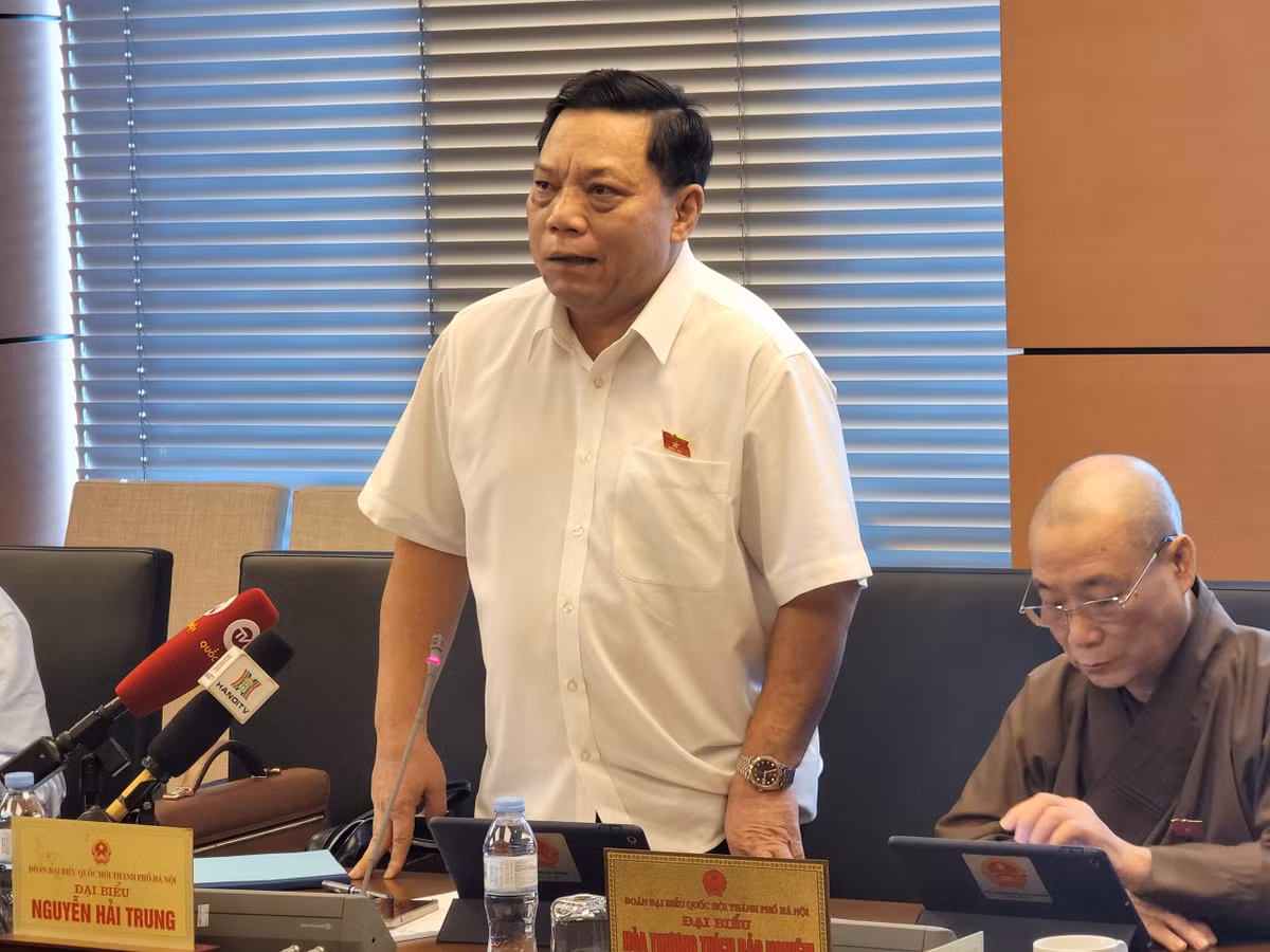 Giam doc CA Ha Noi: Bo sung quy dinh ve vu khi, vat lieu no rat can thiet