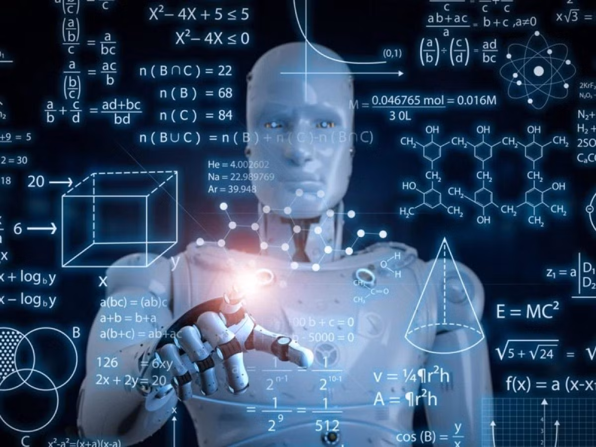 Gates cho biết ông quan tâm đến AI kể từ khi bắt đầu tìm hiểu về phần mềm và nói rằng AI cũng mang tính lịch sử như PC và internet.