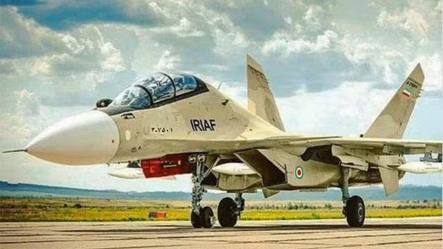 Người phát ngôn của Bộ Ngoại giao Iran khẳng định: “Đây có thể là lần đầu tiên trong lịch sử của Hội đồng Bảo an, trong vòng chưa đầy mười ngày, các thành viên thường trực của Hội đồng Bảo an đã liên tục phản đối một đề xuất của Mỹ”. Ảnh: Không quân Iran hy vọng có được máy bay chiến đấu Su-30SM - Nguồn: Sina