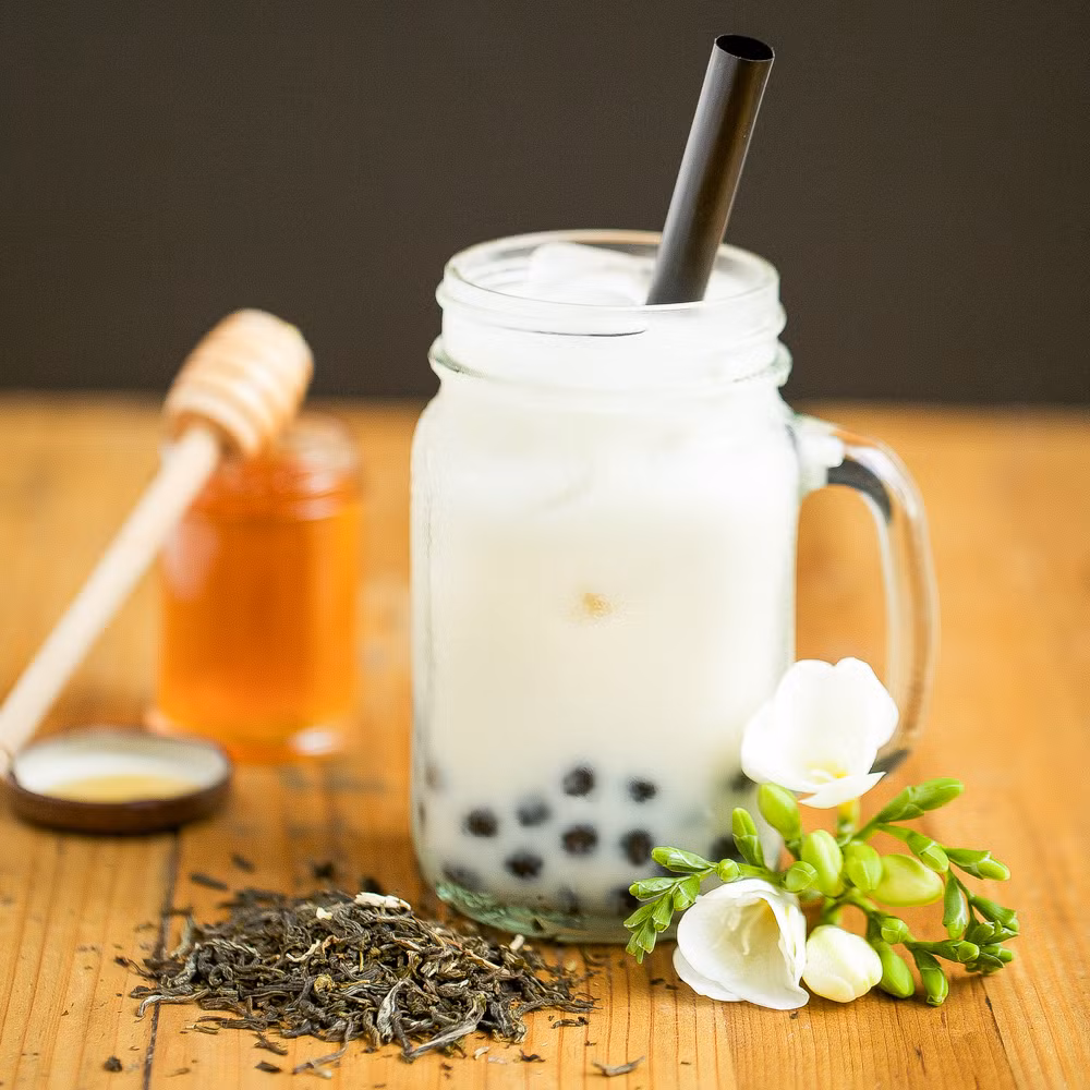 Thậm chí, nếu sử dụng trà sữa không đảm bảo chất lượng trong thời gian dài sẽ gây tổn thương cho gan, thận. (Ảnh Keeprecipes)
