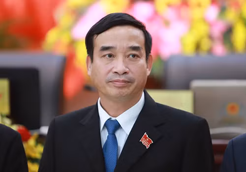 Ong Le Trung Chinh giu chuc Chu tich UBND TP Da Nang