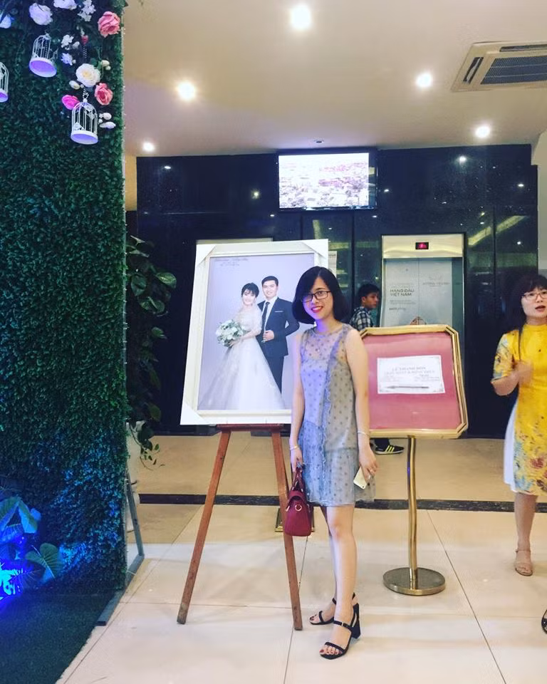 Cùng ngắm thêm hình ảnh đời thường xinh xắn, dễ thương của cô bạn.