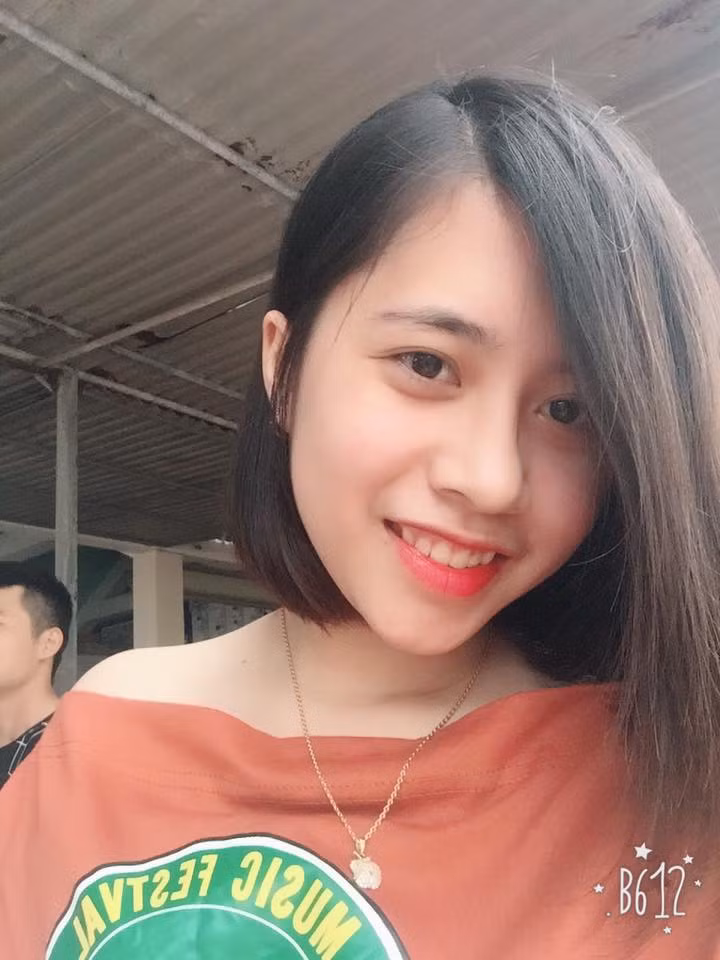  9X Nghệ An được chú ý trong đoạn video trên là cô bạn Nguyễn Thị Khánh Huyền (sinh năm 1998, đến từ Tp Vinh, Nghệ An). Ảnh: FBNV