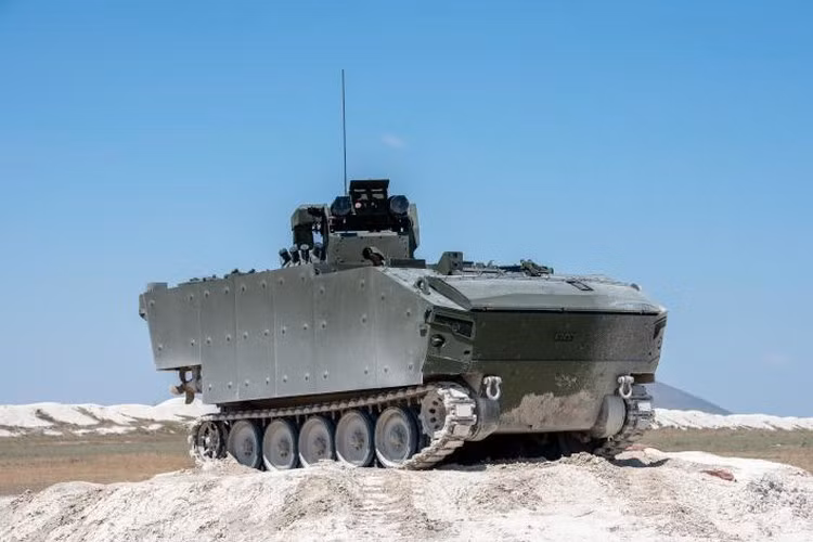 Mặc dù hợp đồng đã được ký kết từ trước khi chiến dịch Idlib nổ ra, nhưng việc Nga giao tên lửa cho Thổ Nhĩ Kỳ vào thời điểm này bị đánh giá là rất nhạy cảm.