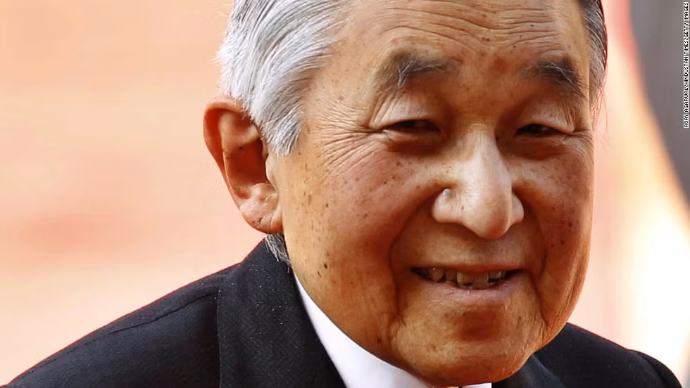 Nhung dau an quan trong trong cuoc doi Nhat hoang Akihito