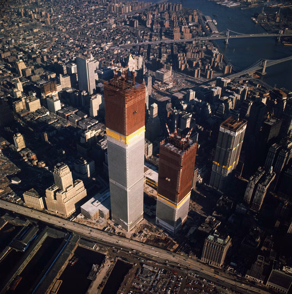 Trung tâm thương mại thế giới ở thành phố New York, Mỹ trong quá trình thi công năm 1971.