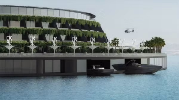 Chuyển động của khách sạn được kiểm soát bởi một hệ thống định vị - tương tự loại giúp tàu thuyền đi đúng hướng, hệ thống cánh quạt và động cơ đẩy.