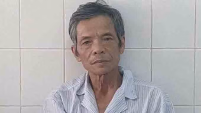  Đâm chết người rồi gọi người thân đưa đi chữa trị: Ngày 21/11, Lưu Tấn Thành (SN 1964, trú tại huyện Đak Đoa, Đồng Nai) xông vào cửa hàng tạp hoá của ông Trương Bá Sơn (SN 1971, trú tại huyện Đak Đoa). Thành đã dùng dao đâm tử vong nạn nhân rồi về bảo người nhà đưa đi viện trữa trị. Bằng các biện pháp nghiệp vụ, hôm nay Công an tỉnh Đồng Nai đã tạm giữ Thành để điều tra về hành vi giết người.