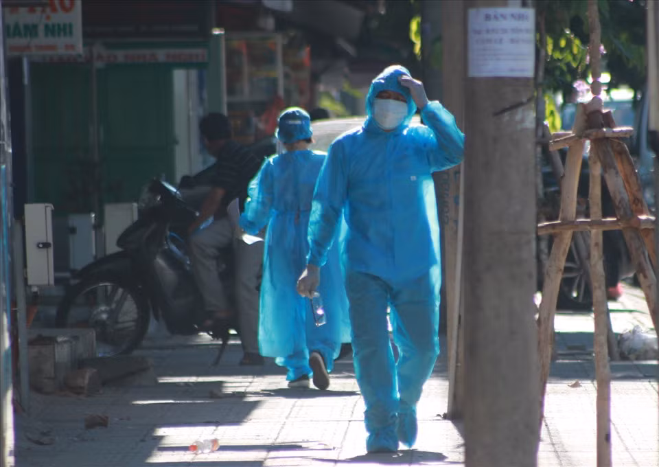 Chủ tịch Đà Nẵng: Sẽ xét nghiệm COVID-19 toàn thành phố Chu tich Da Nang: Se xet nghiem COVID-19 toan thanh pho