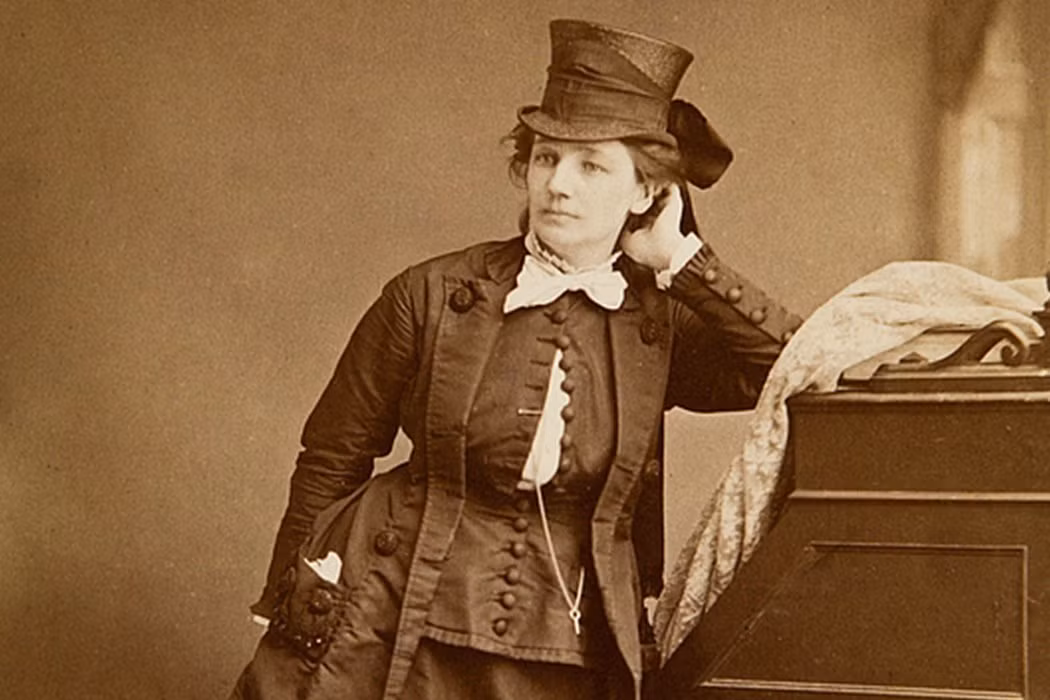 Đối thủ chức Tổng thống Mỹ của bà là: Ulysses S. Grant thuộc đảng Cộng hòa và ông Horace Greeley từ đảng Dân chủ.