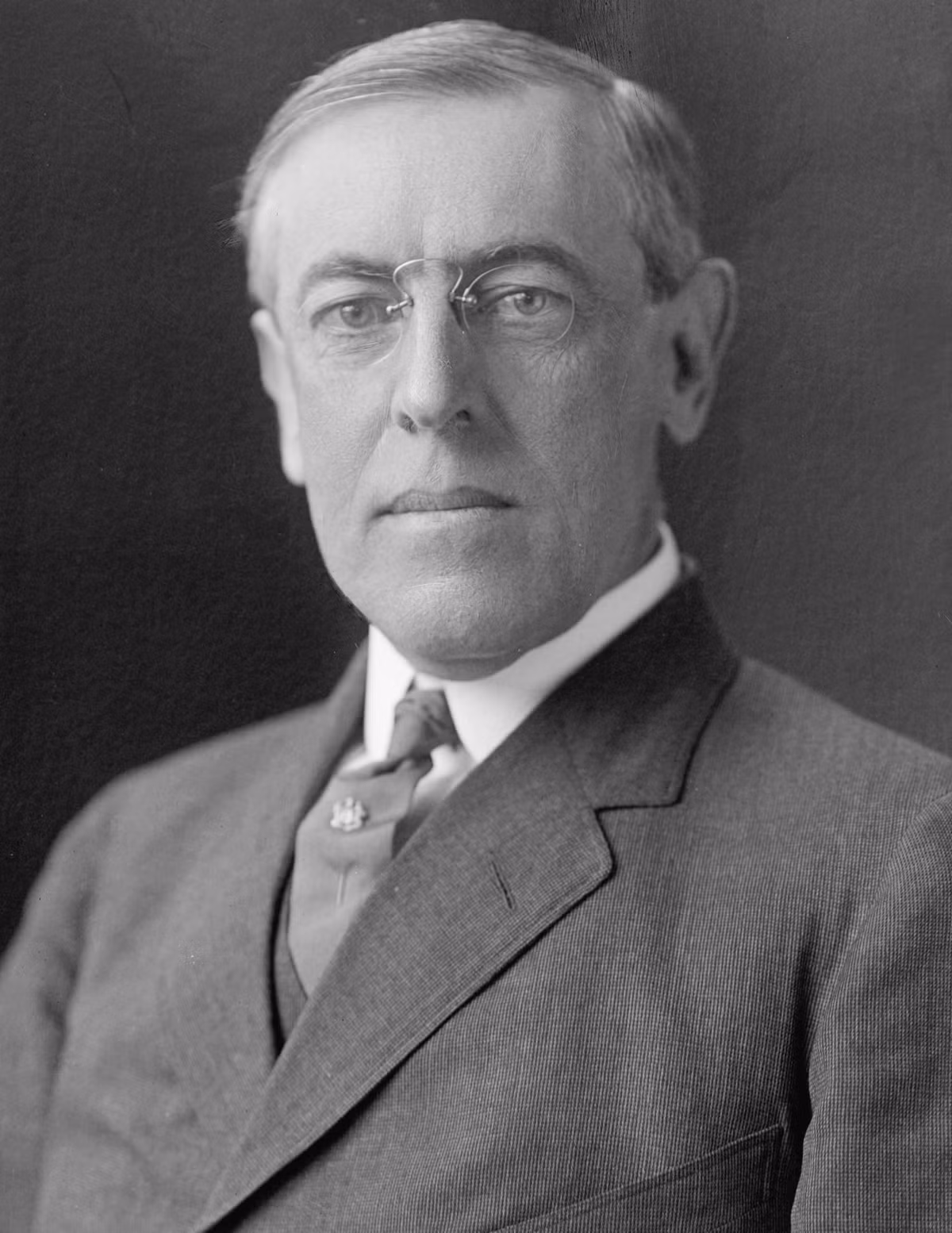 Ông Wilson khiến người đời ngưỡng mộ khi từng là hiệu trưởng Đại học Princeton trước khi đắc cử Tổng thống Mỹ.