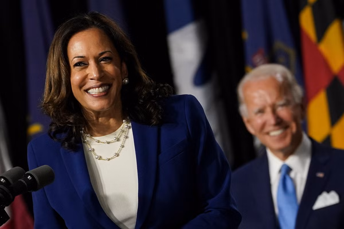 Khi kết quả bầu cử Tổng thống Mỹ 2020 được công bố và ông Biden chính thức được công bố giành chiến thắng thì bà Harris sẽ trở thành nữ phó tổng thống đầu tiên của nước Mỹ.