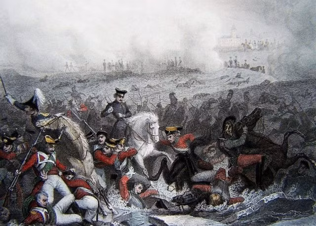 Tuy nhiên, lực lượng của Nga và Áo mắc bẫy của Napoleon. Ông hoàng nước Pháp cố tình tung tin giả và giả vờ sườn phải được trang bị yếu.