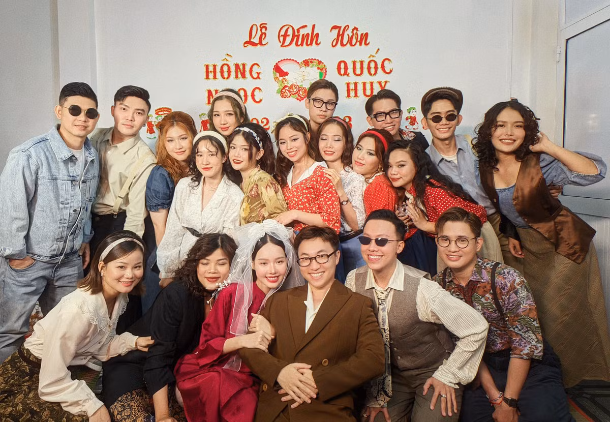 Tất cả cùng góp phần tái hiện không khí ấm cúng, chỉn chu nhưng cũng không kém phần dễ thương.