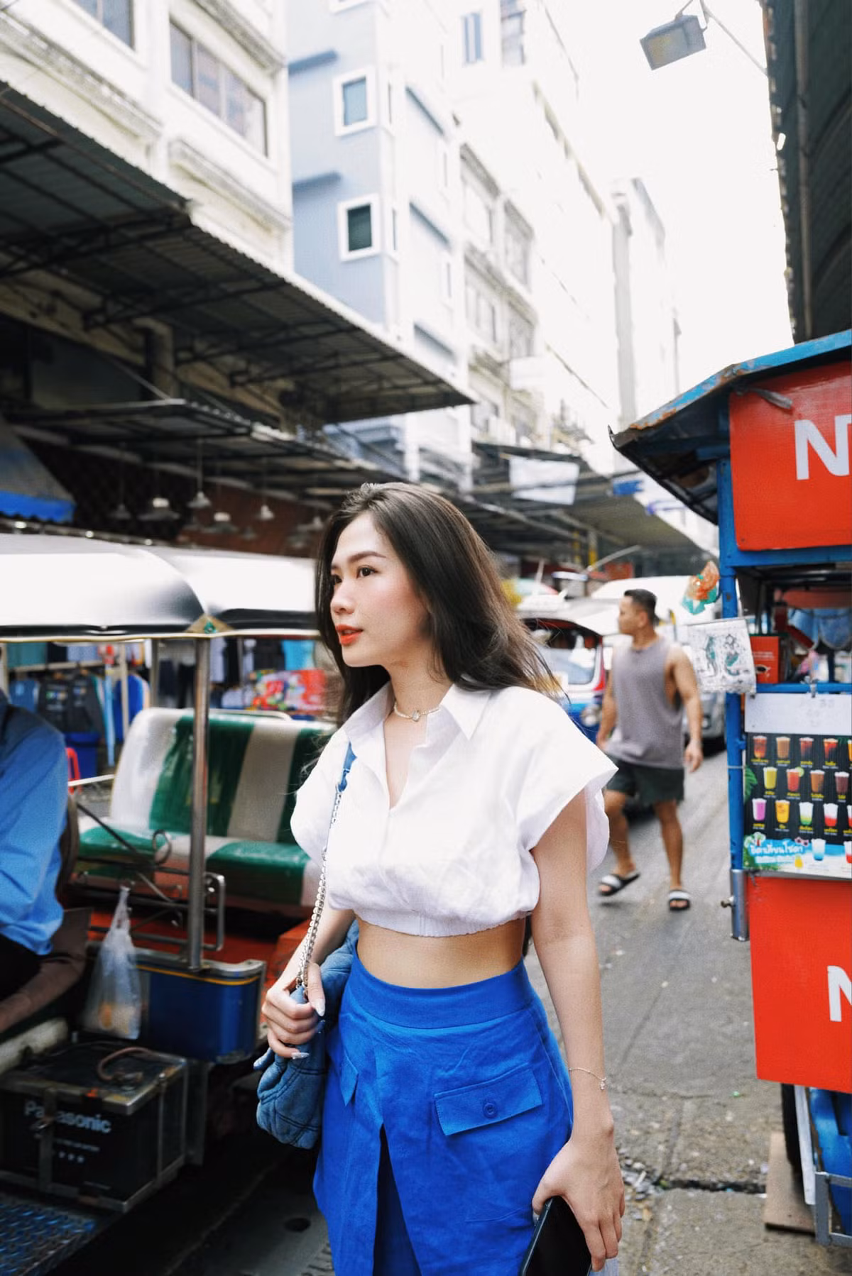 Cô nàng không thường sa đà vào việc ăn mặc hở hang hay khoe thân táo bạo nhưng vẫn luôn nổi như cồn trên mạng xã hội. Ảnh: FBNV