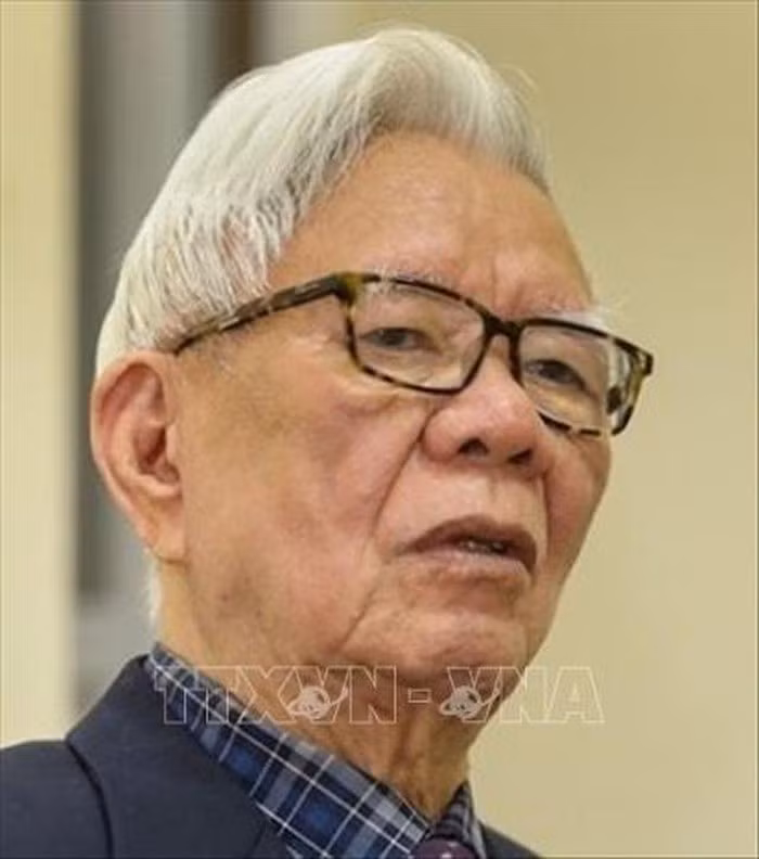 “Kiến trúc sư” Nguyễn Đình Hương - “từ điển sống” về công tác tổ chức của Đảng - Hình 2 “Kien truc su” Nguyen Dinh Huong - “tu dien song” ve cong tac to chuc cua Dang-Hinh-2