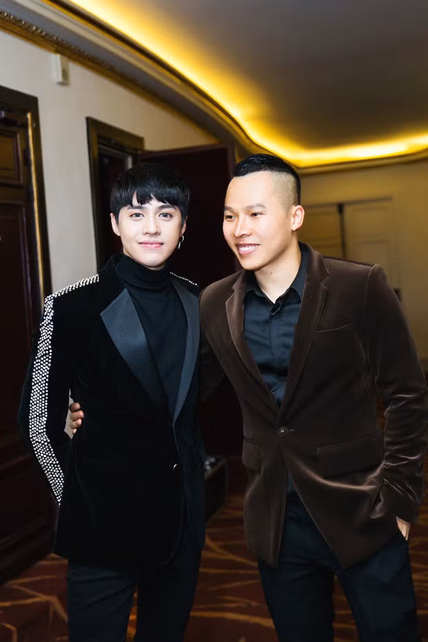 Tuy nhiên sau đó, quản lý của Noo Phước Thịnh cho biết Vũ Khắc Tiệp đã hứa trả đủ số tiền còn lại sau khi bị tố.
