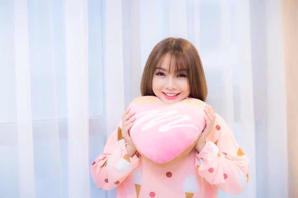 Trước sự quan tâm của mọi người, nữ MC gửi lời cảm ơn. Cô cho biết vẫn đang cố gắng trở lại guồng quay bình thường của cuộc sống và online thường xuyên hơn.