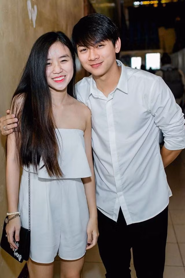 Tuy nhiên mãi đến năm 2016 cả hai mới chính thức công khai chuyện tình cảm.