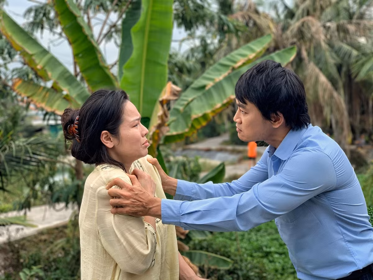  Trương Minh Quốc Thái trở lại màn ảnh nhỏ với vai ông Tài - một người đàn ông vì yêu mà làm nhiều điều ác trong "Vua bánh mì", phát sóng trên THVL1.