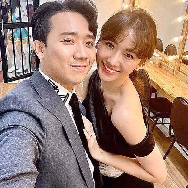 Đôi vợ chồng “trời sinh một cặp” này hợp nhau từ lời ăn tiếng nói cho tới suy nghĩ hành động.