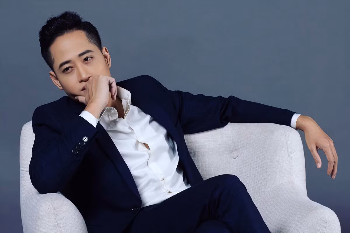 Dù vậy khán giả vẫn không thể "nhịn cười" khi dù Mạnh Hưng có "cool ngầu" đến mấy vẫn không thoát nổi hình ảnh một Hải "bóng" ẻo lả trên phim.