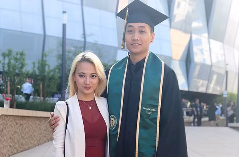 Xuân Nghi hiện có bạn trai bên Mỹ. Cả hai quen nhau khi cô sang Mỹ du học và đã gắn bó với nhau 7 năm.