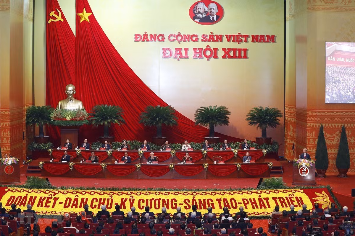 Khai mac Dai hoi Dang lan thu XIII: Trach nhiem lich su voi To quoc, dan toc