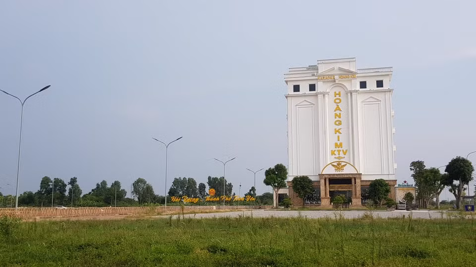 Cty Hoang Kim xay dung khong phep: So “tuc toc”... hop thuc hoa the nao?