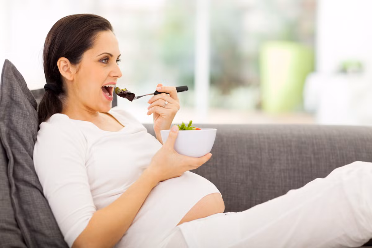 Lưu ý, phụ nữ mang thai, người đang bị tiêu chảy không được dùng.