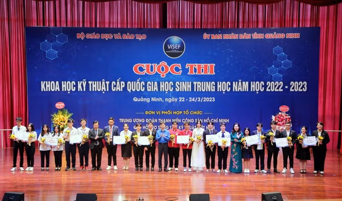 Hải Phòng giành 2 giải nhất cuộc thi Khoa học kỹ thuật quốc gia Hai Phong gianh 2 giai nhat cuoc thi Khoa hoc ky thuat quoc gia