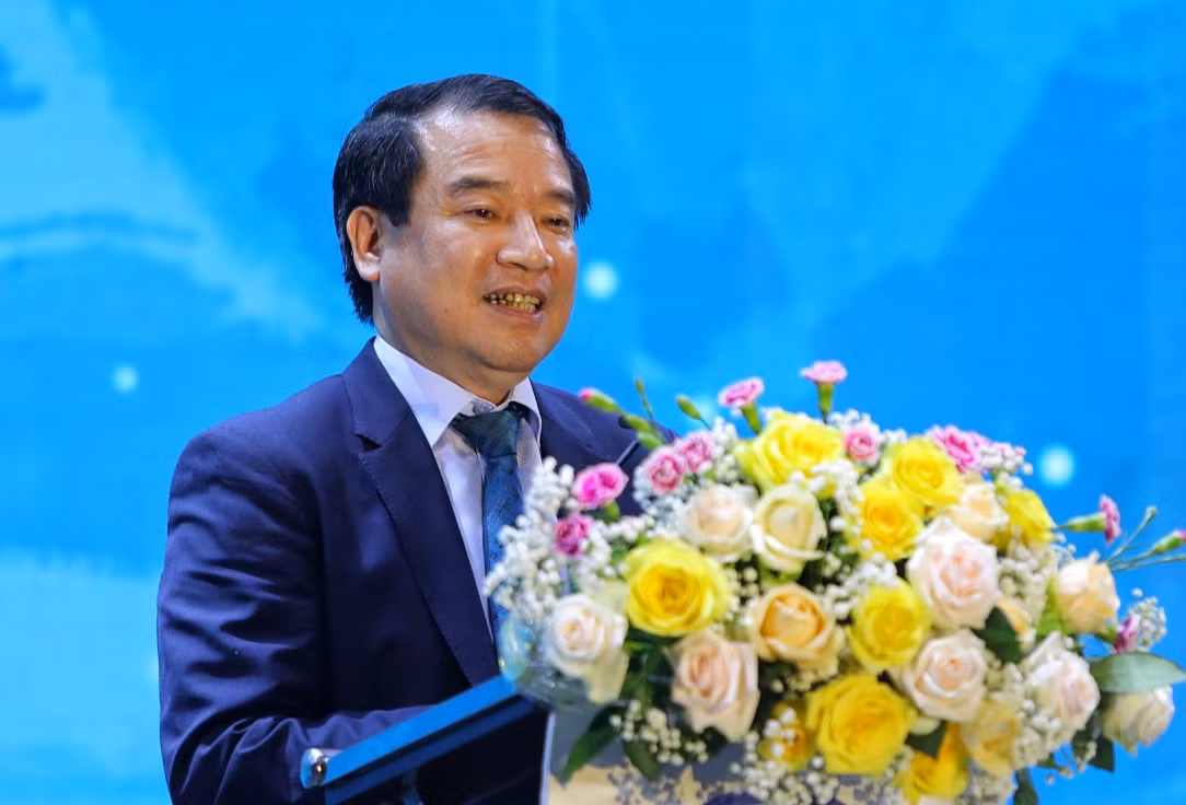 Chùa Thầy được công nhận là điểm du lịch Di tích Quốc gia đặc biệt - Hình 2 Chua Thay duoc cong nhan la diem du lich Di tich Quoc gia dac biet-Hinh-2