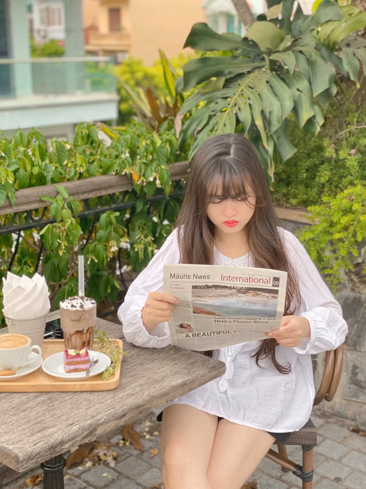 Nhắc đến Tropical T Coffee, người ta sẽ nhắc đến Tầng thượng "nghìn đô" giống như ở trời Âu. Đây là quán cafe Hà Nội được không ít bạn trẻ biết đến. Ảnh: Thu Trangg