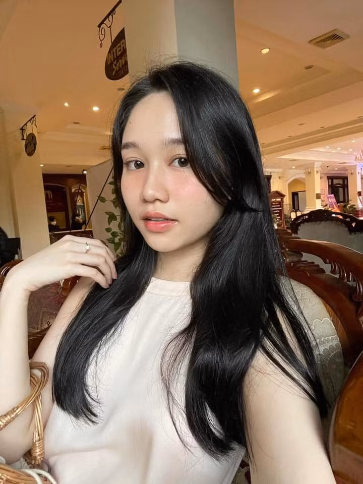 Thời gian gần đây, Trúc Anh không có nhiều hoạt động xuất hiện trước công chúng. Vì thế cũng không tránh khỏi sự ngỡ ngàng từ người hâm mộ.