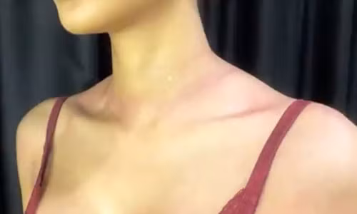 Quoc phuc cho Hoang Thuy thi Miss Universe 2019: Mac di thi, sao nhu di day?-Hinh-4