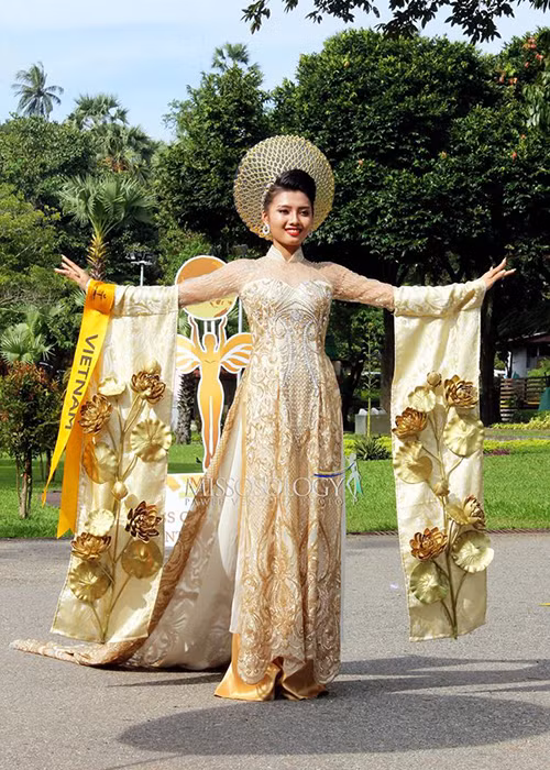 Gần như không có thông tin về cuộc thi Miss Crystal Angel International mà Ngọc Châu đang tham gia.