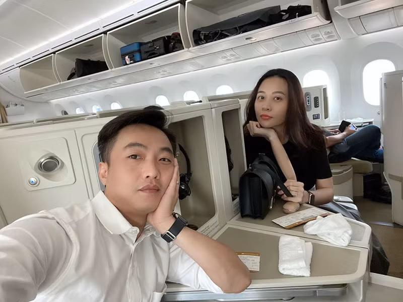 Đàm Thu Trang vốn từ bỏ nghề ca hát, người mẫu trong những năm qua.