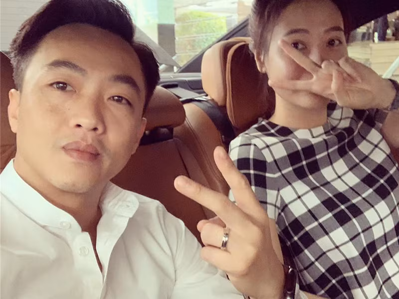 Cuộc sống của người đẹp bên chồng doanh nhân trôi qua bình yên.